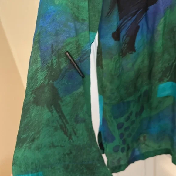 Ali Miles 80% rayon 20% nylon  button-down top - Picture 7 of 10